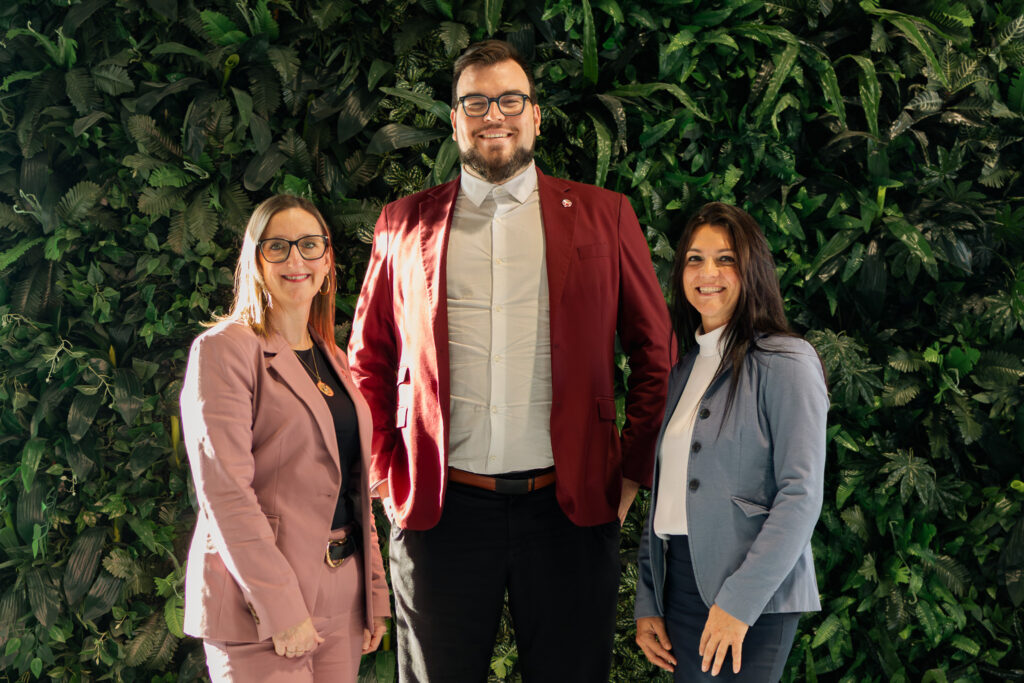 Jennifer Chauvette, Kathy Lavoie, Francis Charbonneau-Majeau
